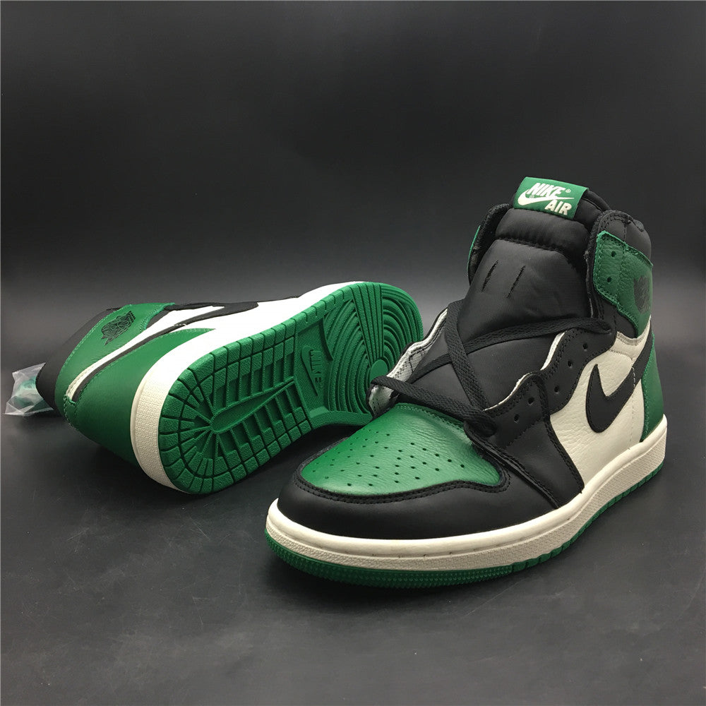 Air Jordan 1 Retro High ‘Pine Green'