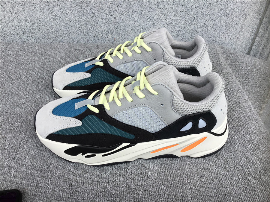 P580 Yeezy Boost 700 Hi-Res Red