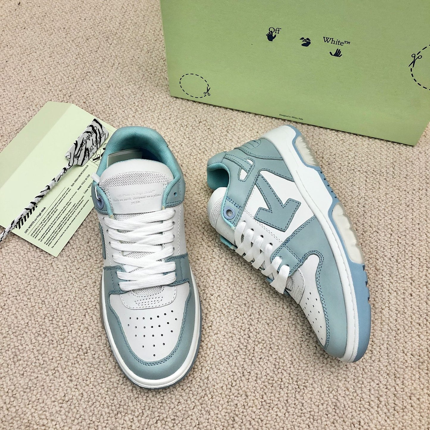 Off White Sneaker