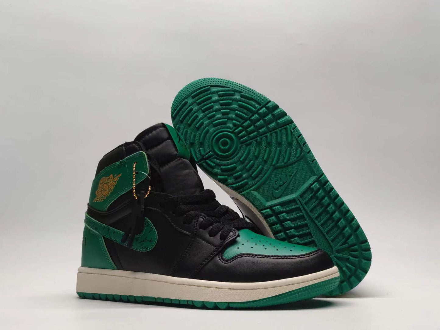 Air Jordan 1 Retro ‘ High Golf 1961’