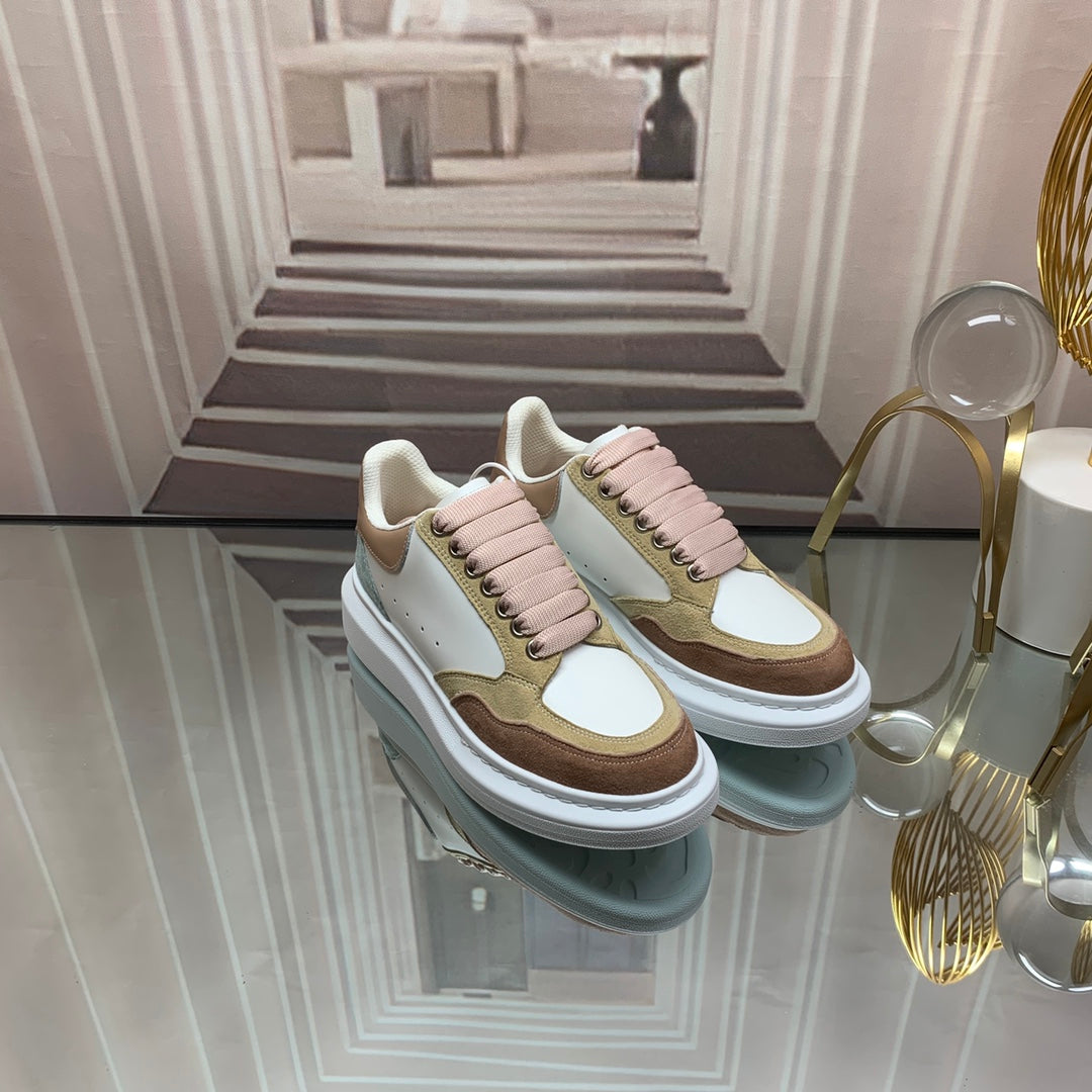McQueen sneaker (bwp)
