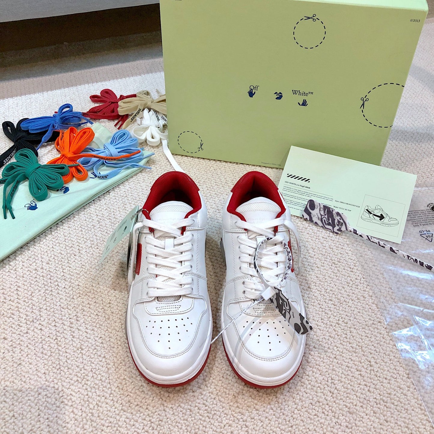 Off White Sneaker ‘White Red’