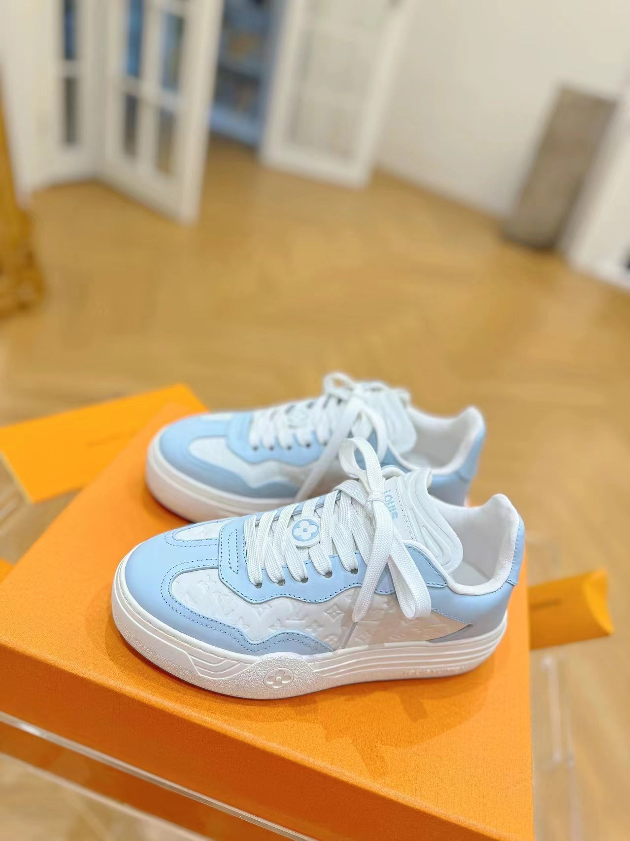 LV women’s street shoe