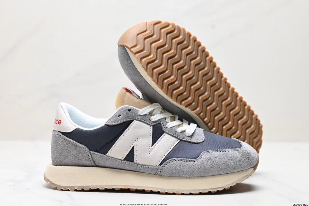 New Balance ‘NB37' Blue