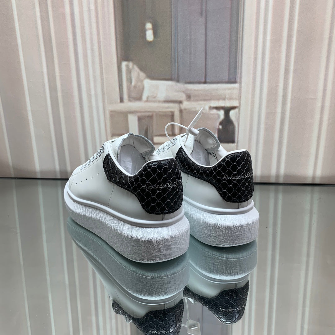 McQueen sneaker (w&b) leatherback2