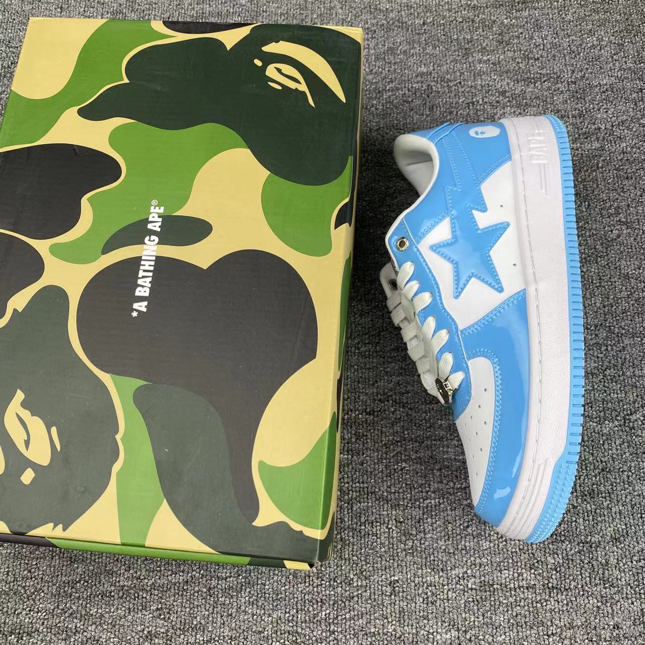 BapeStaToLow 'Light blue and white'