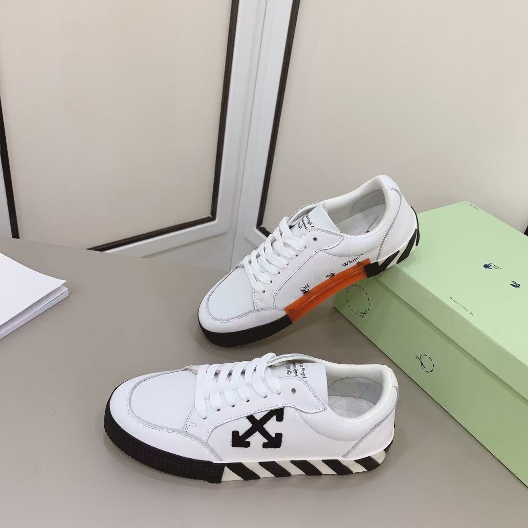 Off-White Low Vulcanized Sneaker 'White'