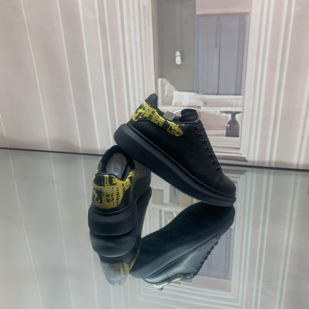 McQueen sneaker (b&gold)