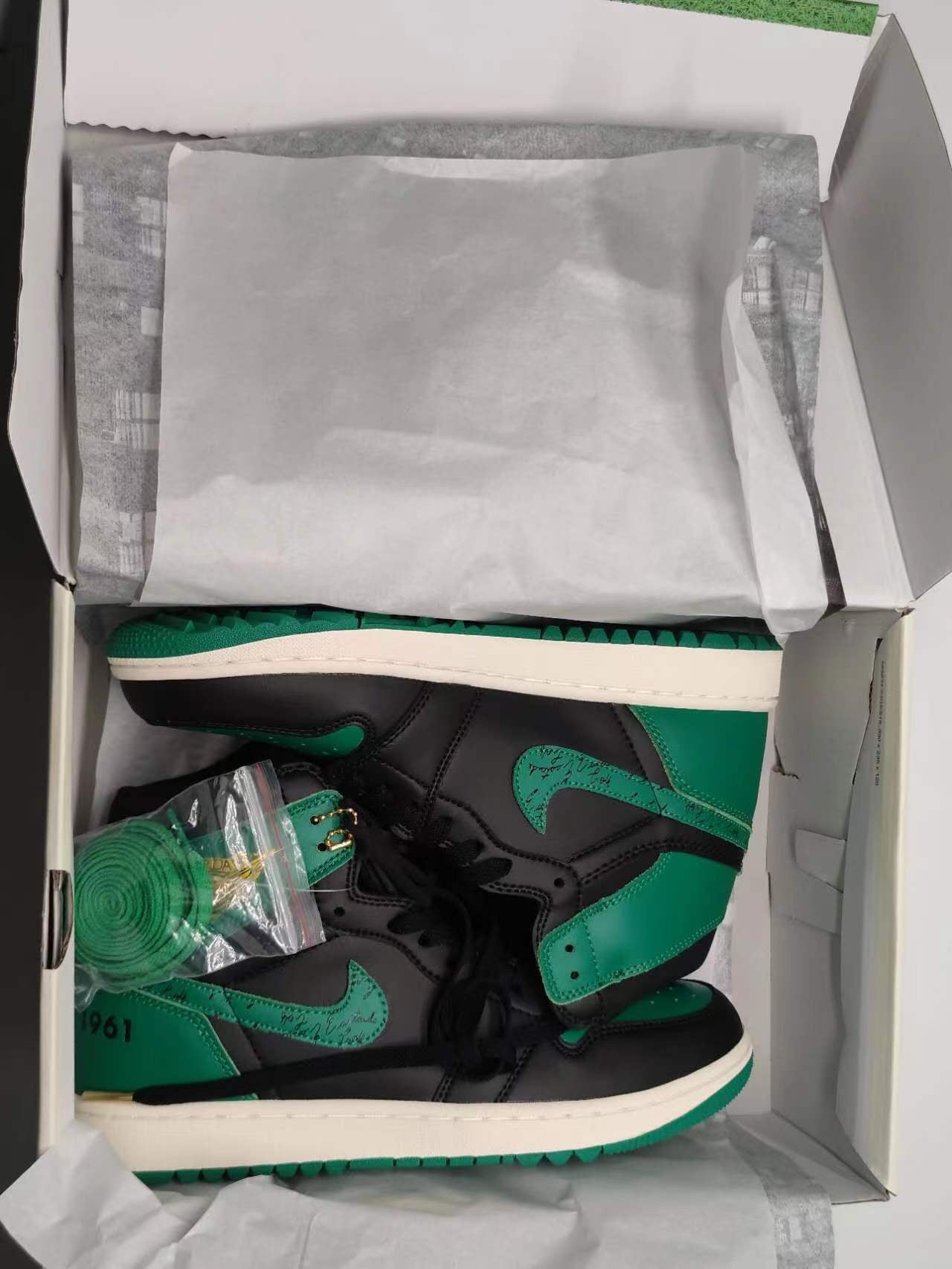 Air Jordan 1 Retro ‘ High Golf 1961’
