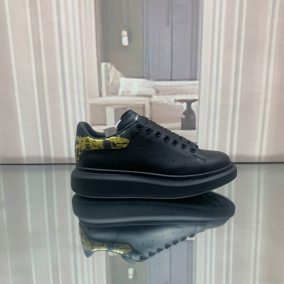 McQueen sneaker (b&gold)
