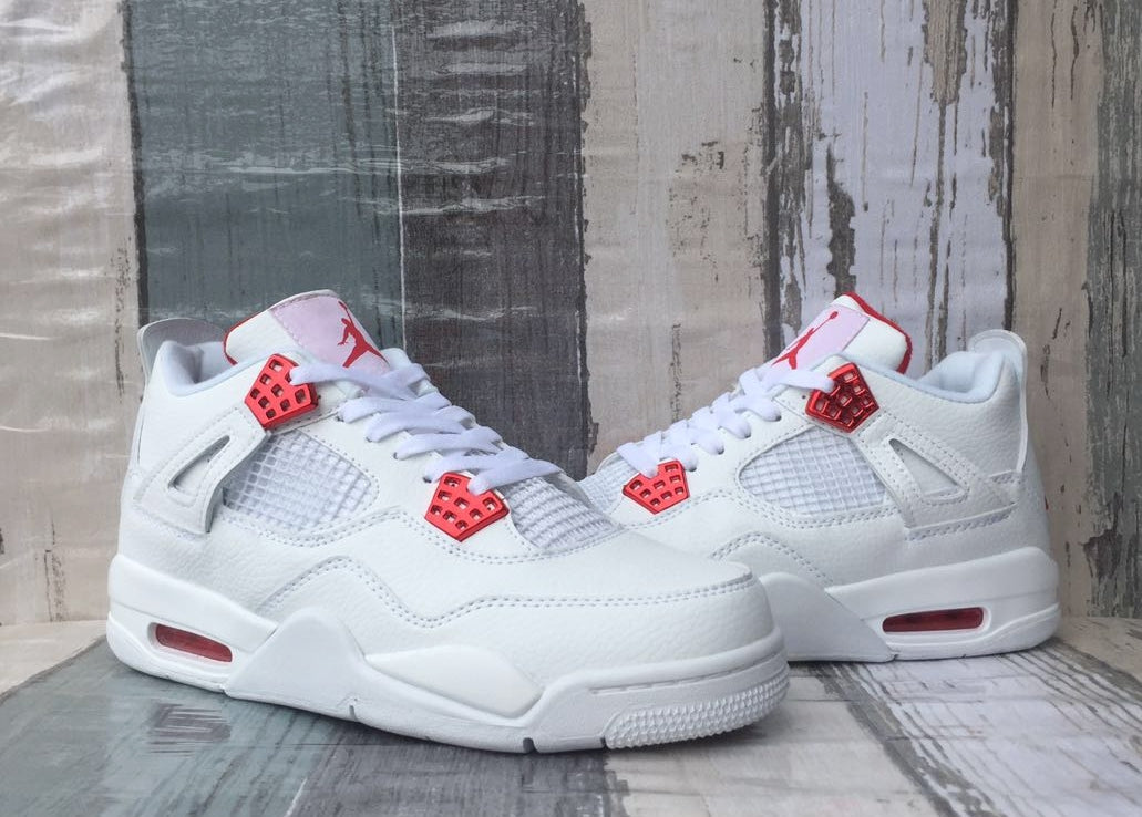 Air Jordan IV Retro ‘Metallic Red