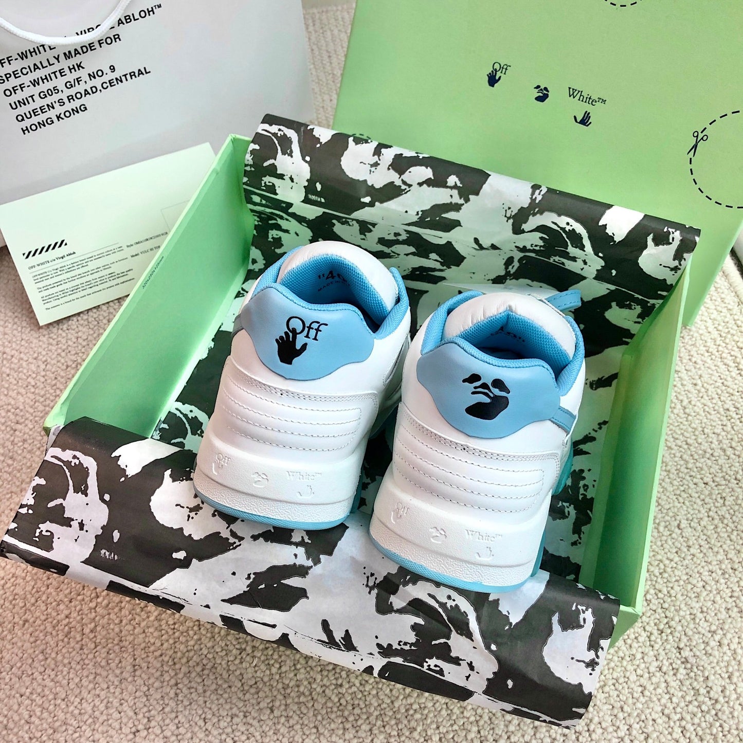 Off White Sneaker ‘Sky Blue’