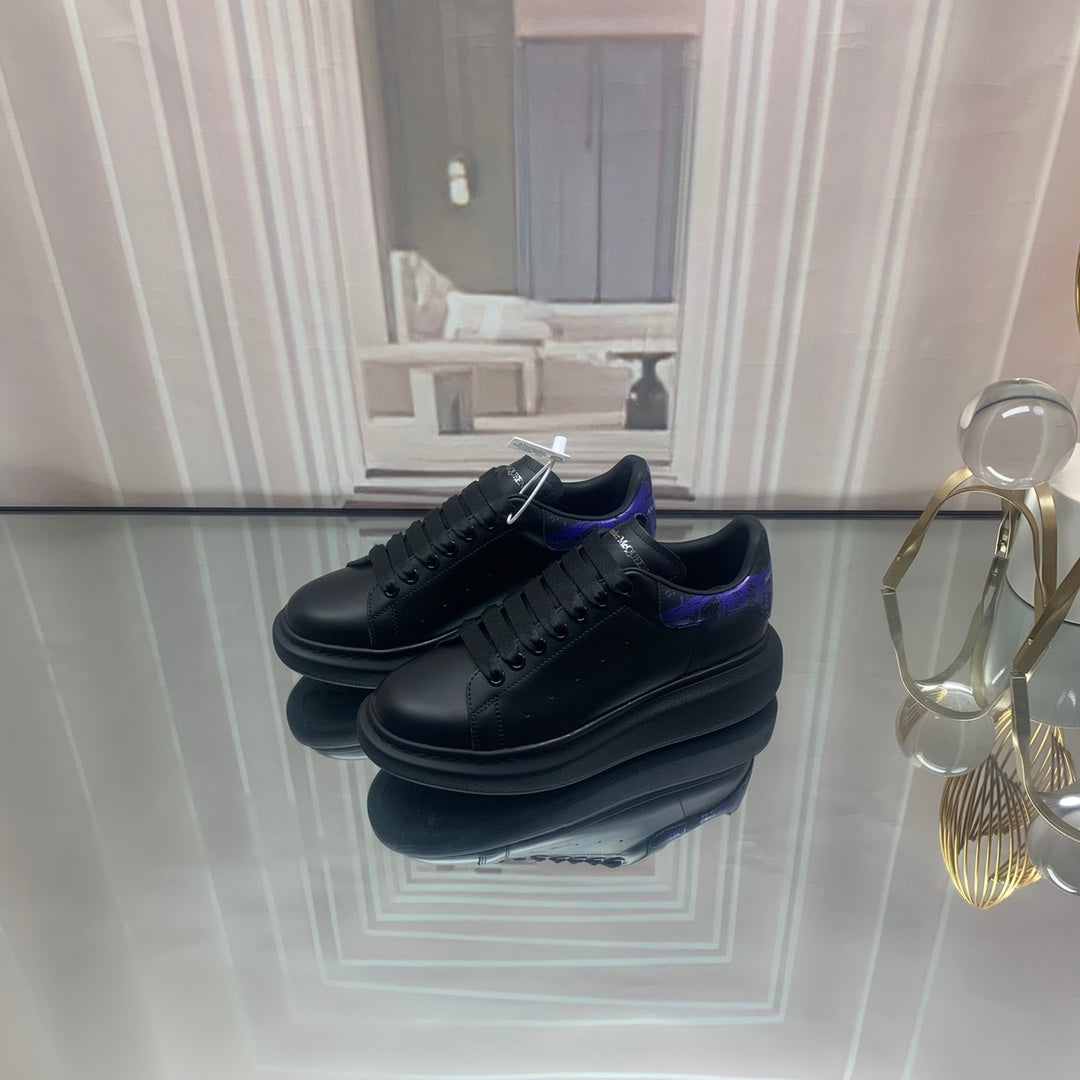 McQueen sneaker (b&p)