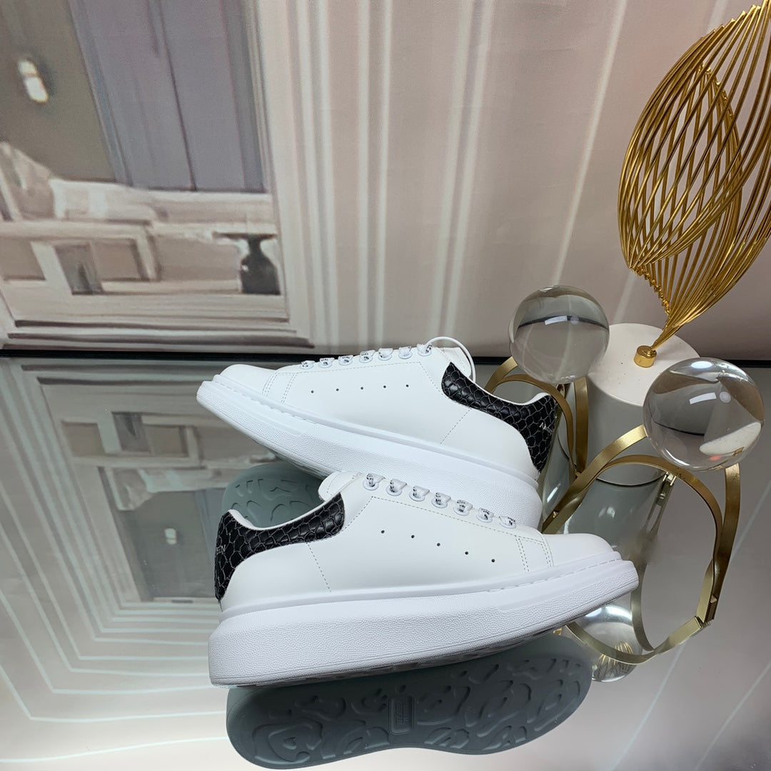 McQueen sneaker (w&b) leatherback2