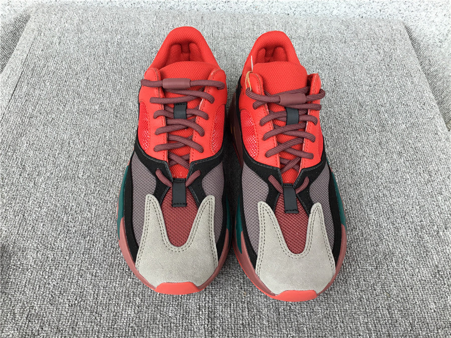 P580 Yeezy Boost 700 Hi-Res Red