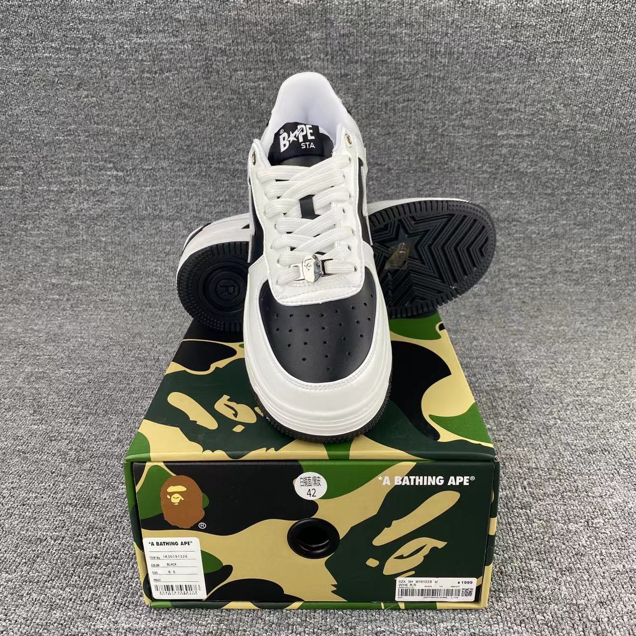 Bape Sta Taipei 15th Anniversary 'White and Black Classic'