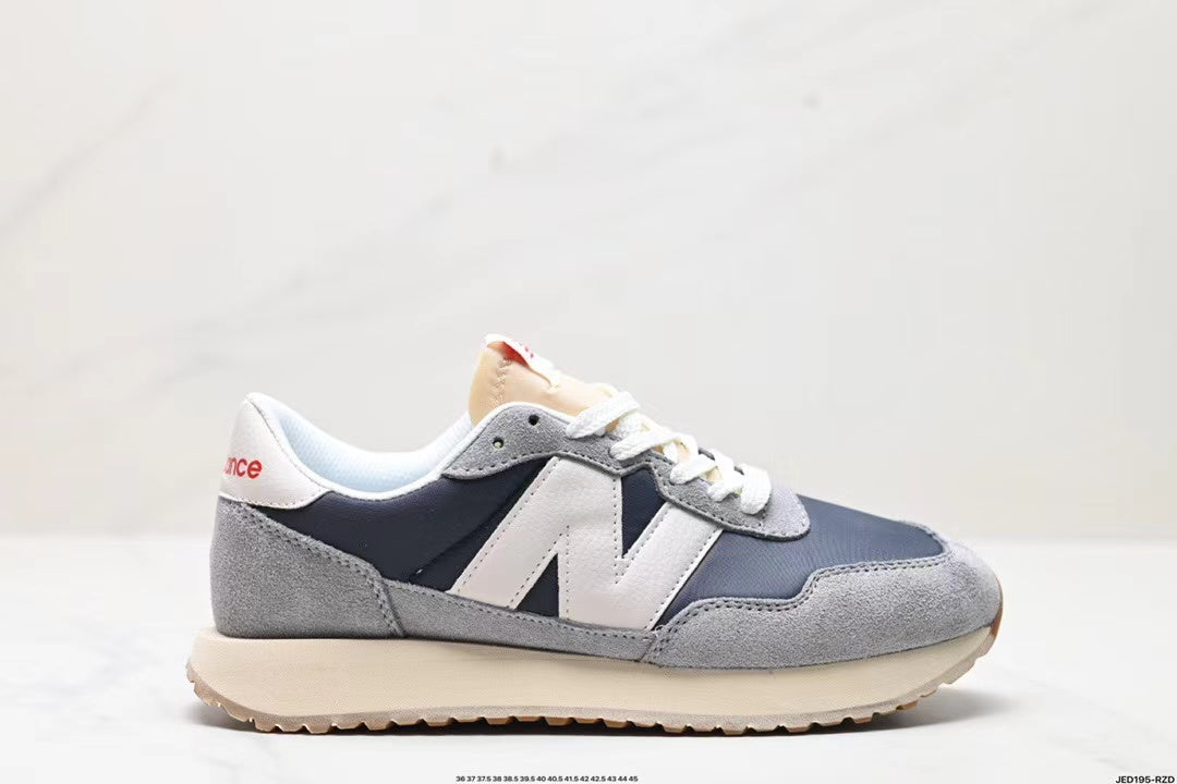 New Balance ‘NB37' Blue