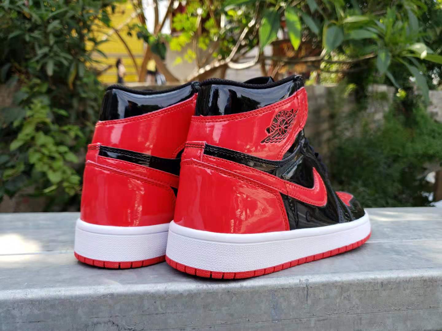 Air Jordan 1 Patent Leather 'Black & Red'