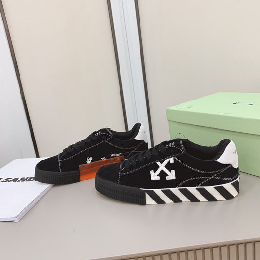 Off-White Low Vulcanized Sneaker 'Black & White Striped'