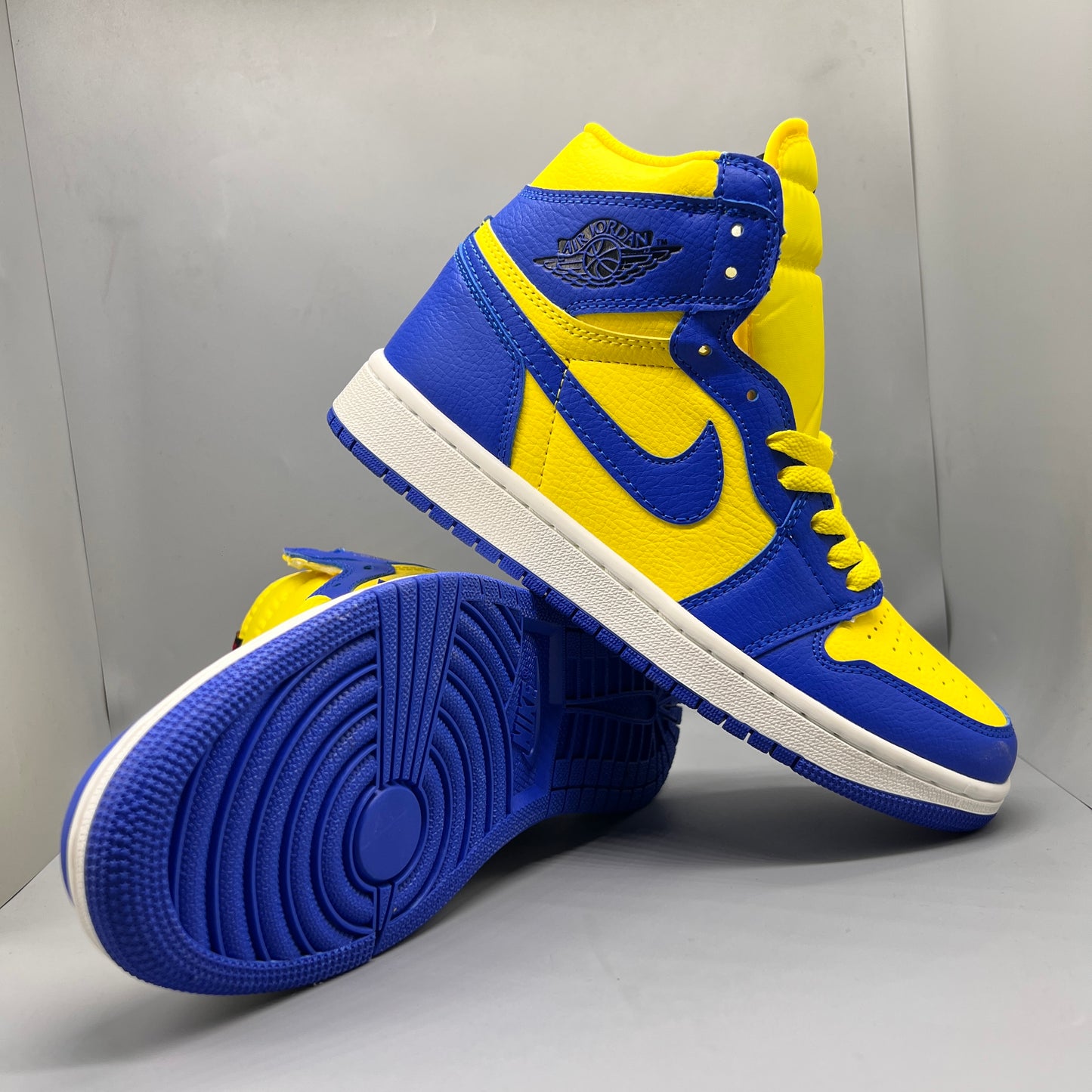 Air Jordan 1 Retro ‘Blue Yellow'
