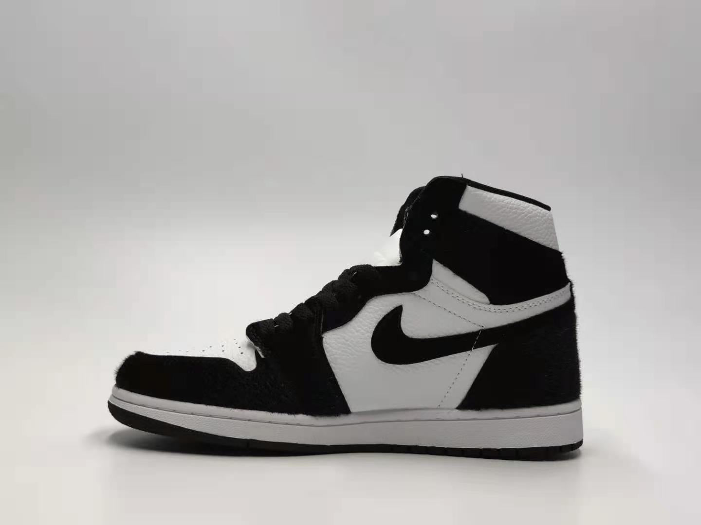 Air Jordan 1 Retro High ‘Plush Panda'