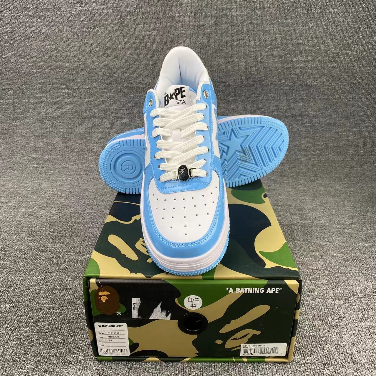 BapeStaToLow 'Light blue and white'