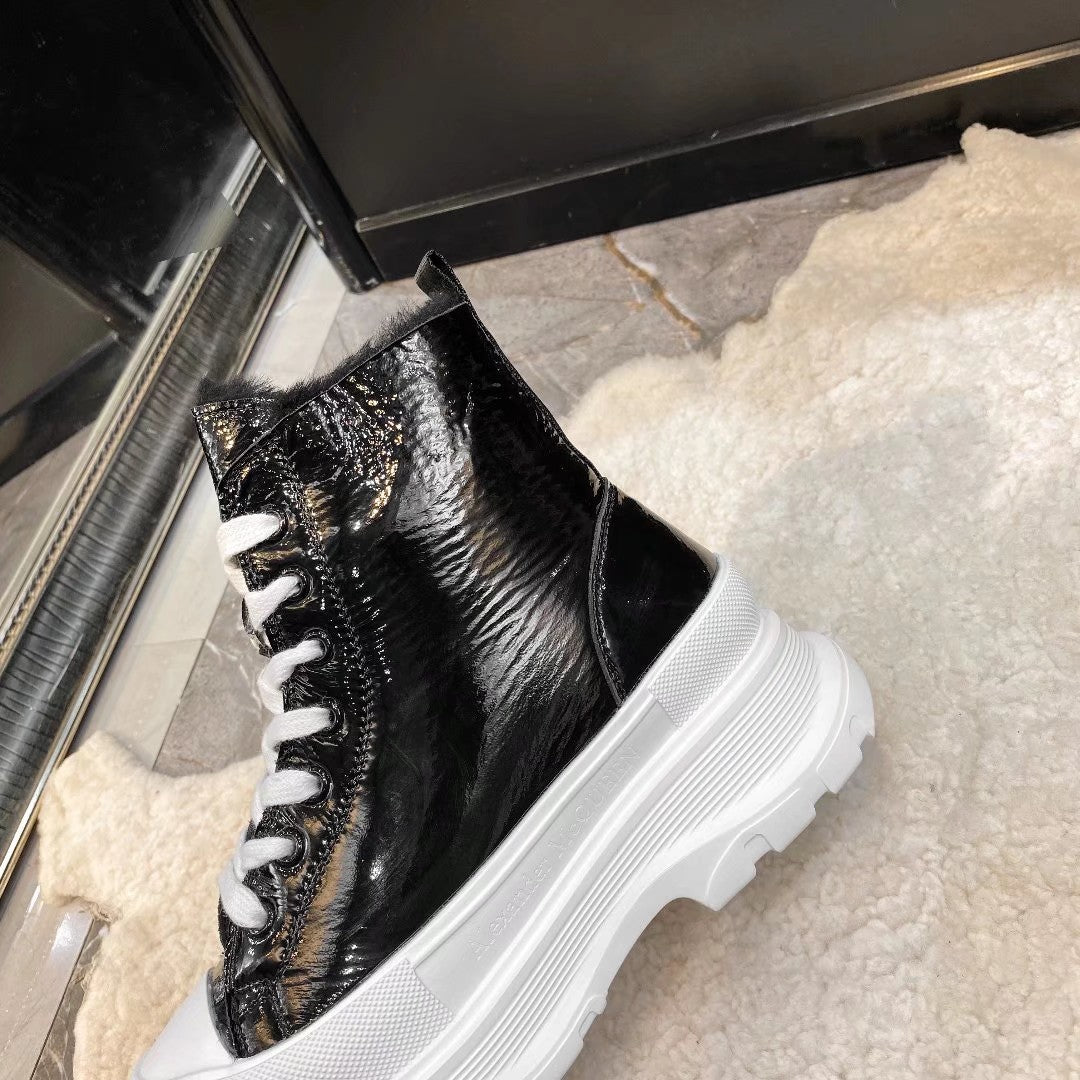 UGG platform Wmns boots (leather)