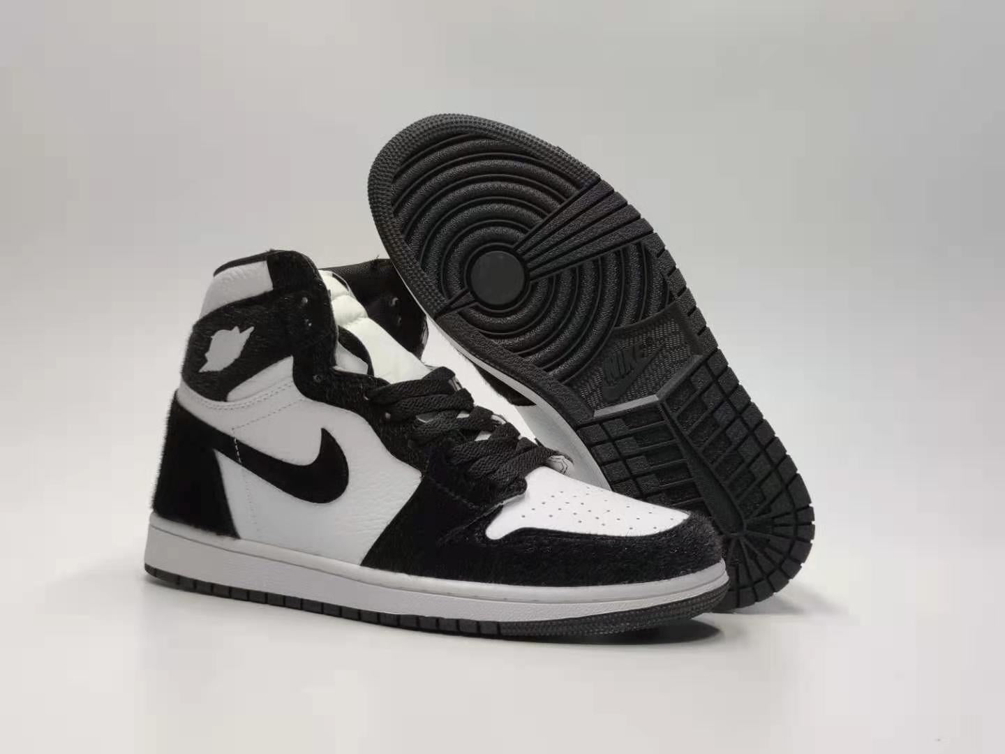Air Jordan 1 Retro High ‘Plush Panda'