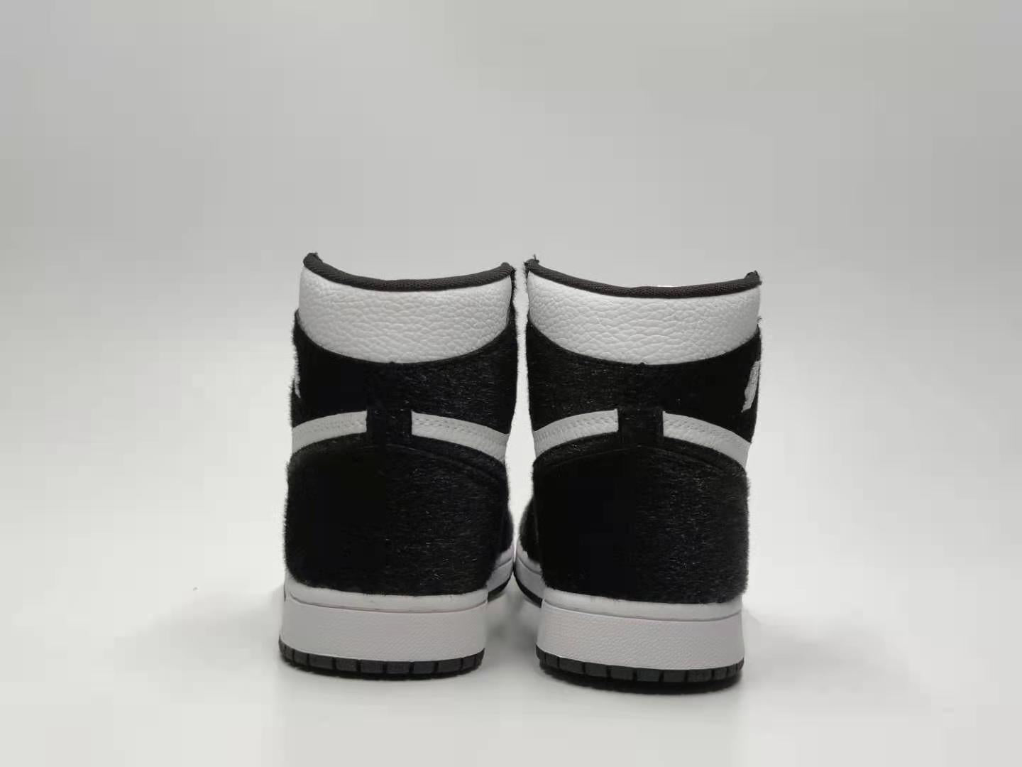 Air Jordan 1 Retro High ‘Plush Panda'