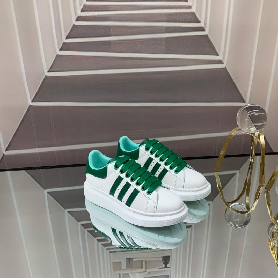 McQueen Spring, Summer, Autumn and Winter Top Edition 'Green'