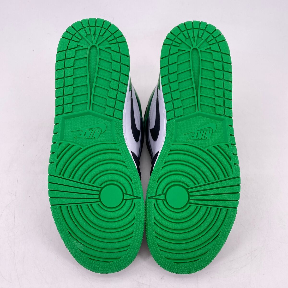 Air Jordan 1 ‘Lucky Green’