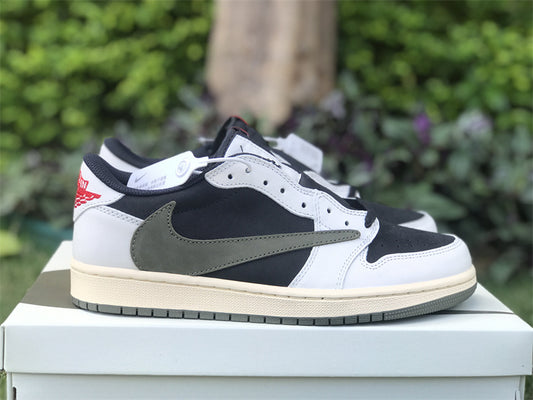 Travis Scott x Air Jordan 1 low 'Olive'