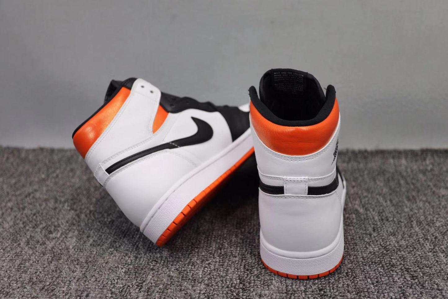 Air Jordan 1 Retro High ‘Jordan 1 High Top Smash 4.0'