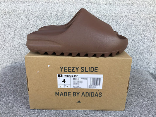 P200 Kanye West x Yeezy Slide 'Brown'