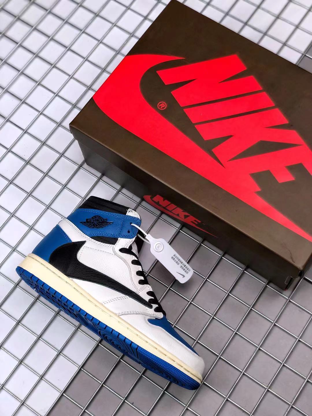Travis Scott x Air Jordan 1 Retro High