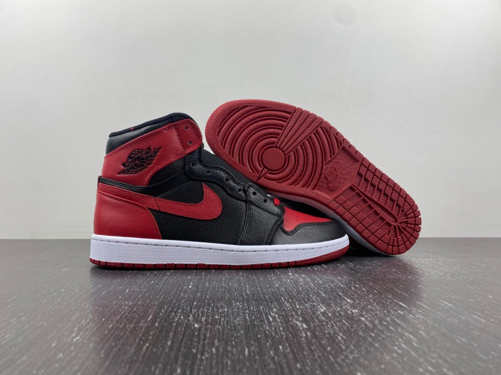 Air Jordan 1 Retro High ‘BANNED’ 2011