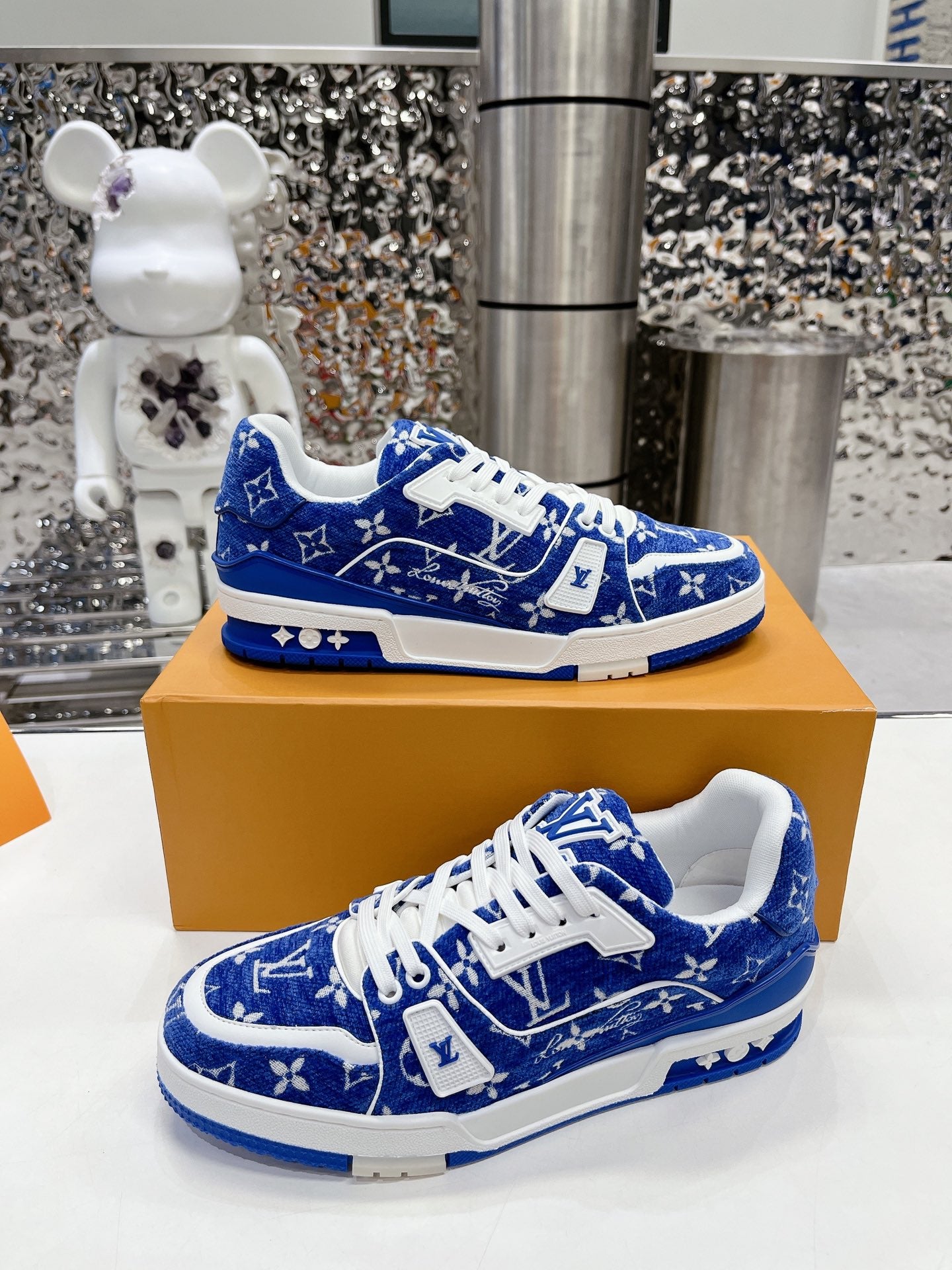 LV low trainer sneaker 'Blue'
