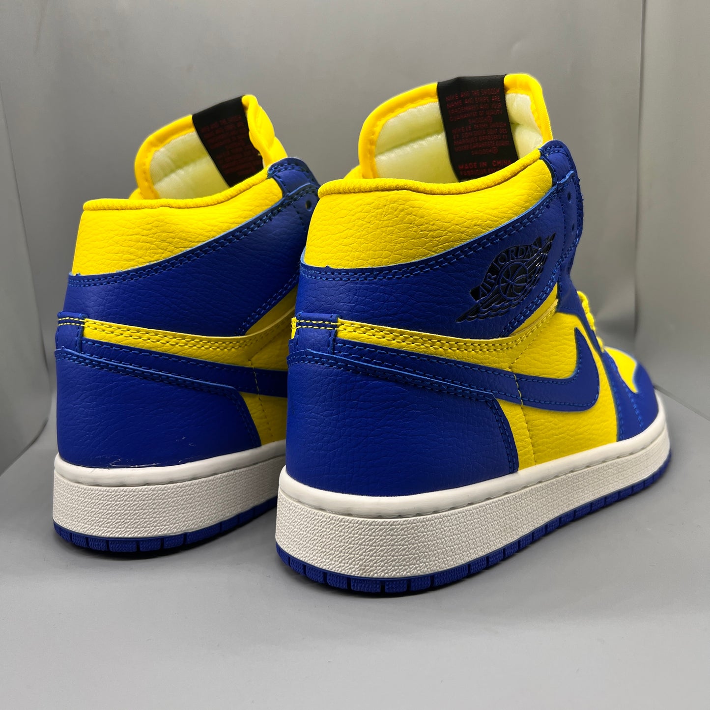 Air Jordan 1 Retro ‘Blue Yellow'