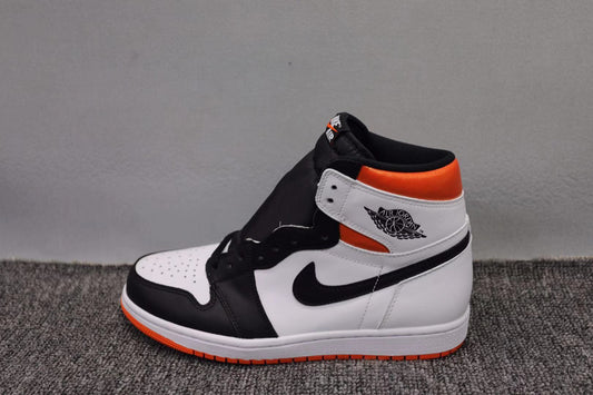 Air Jordan 1 Retro High ‘Jordan 1 High Top Smash 4.0'