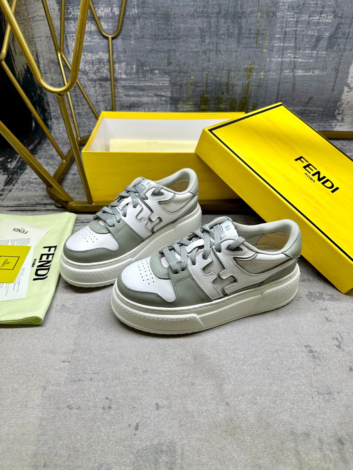 Fendi Sneakers low 'White & Grey'