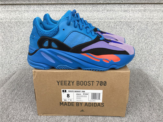 P580 Yeezy Boost 700 Hi-Res Blue