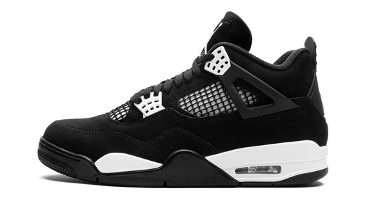 Air Jordan 4 ‘White Thunder’